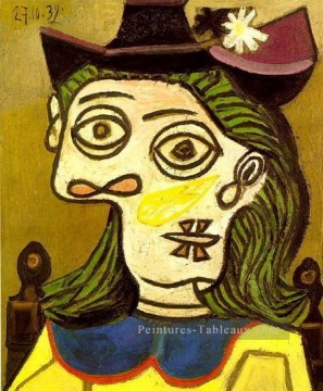Tete Femme au chapeau mauve 1939 cubiste Pablo Picasso Peinture à l'huile